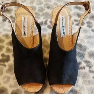 American Eagle Wedges